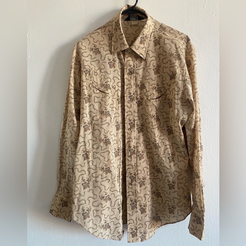 Levi’s shirt